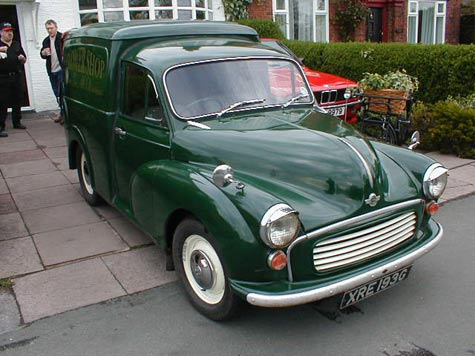 Morris Minor Van in green